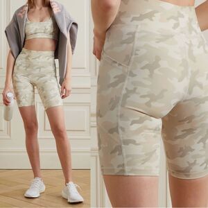 NWT All Access Center Stage Camo Bike Shorts in Sand Camo L